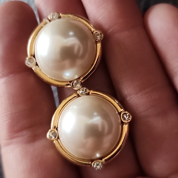 VTG Richelieu clip on earrings - Picture 4 of 7